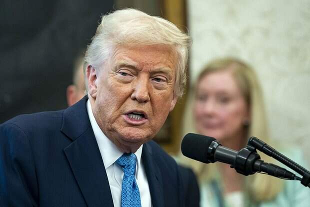 Трамп высказался об обстрелах городов Украины