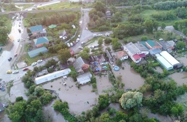 В поселке Южный Краснодарского края ввели режим ЧС из-за подтоплений