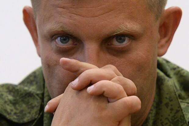 Новый премьер-министр Донецкой народной республики Александр Захарченко на пресс-конференции в Донецкой областной государственной администрации Новый премьер-министр Донецкой народной республики Александр Захарченко на пресс-конференции в Донецкой областной государственной администрации