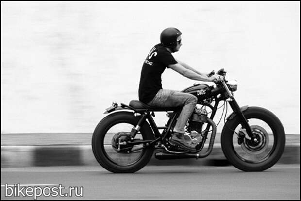 Кастом Deus Bali Yamaha SR400