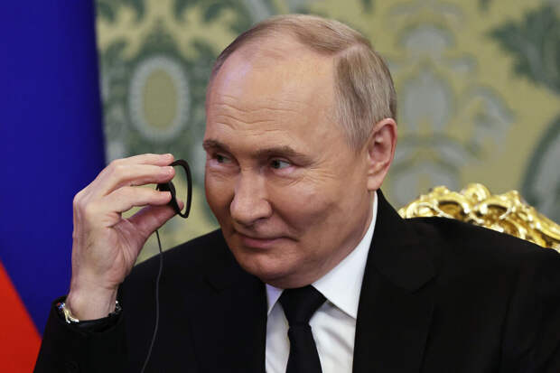 Путин считает важным переход на нацвалюты в расчетах с Узбекистаном