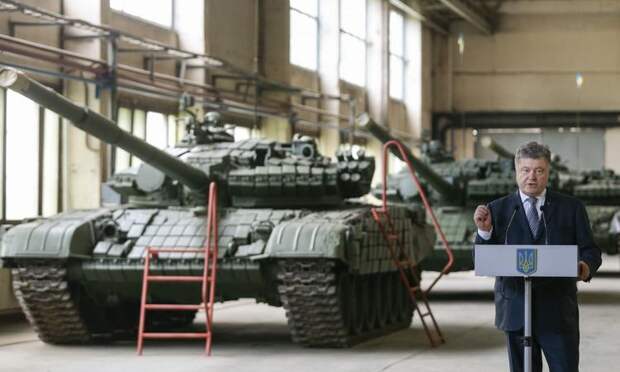 Порошенко обещал армии новые танки