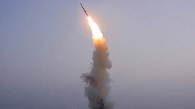 Южная Корея пустила две ракеты в ответ на испытания КНДР