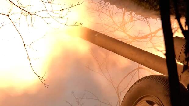 Расчеты Д-30 уничтожили систему укреплений ВСУ в Запорожской области