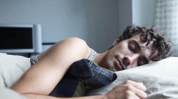 Сомнолог Бузунов рассказал об осознанных сновидениях