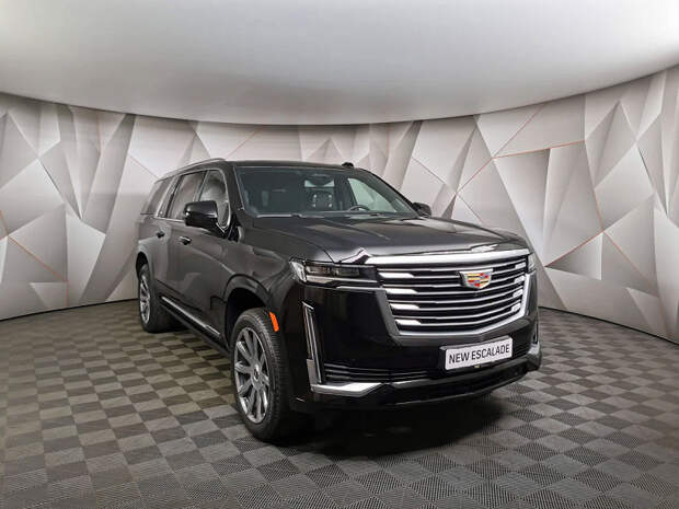 Land Cruiser 300 и рядом не стоял. Официальный дилер привез в Россию новейший Cadillac Escalade ESV V: 5,7 м длины, 10-ступенчатый автомат и мотор 6,2 литра V8 мощностью 416 л.с.
