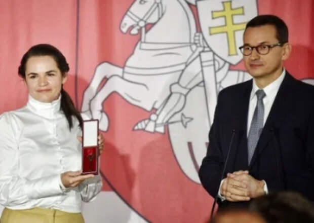 Польша официально объявила Тихановскую президентом. Венесуэльский сценарий в действии