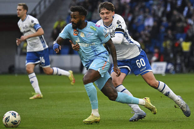 Тренер "Динамо" Гусев похвалил 17-летнего Маринкина за матч с "Зенитом"