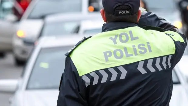 В столице Азербайджана более 20 человек пострадали в результате ДТП с участием автобуса