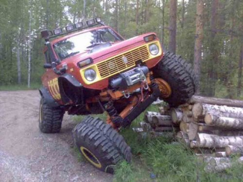 Невероятный тюнинг и рестайлинг "Нив" (24 фото)