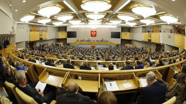 ВЦИОМ подставил "Единую Россию"? Зачем обвалили рейтинг "партии власти"