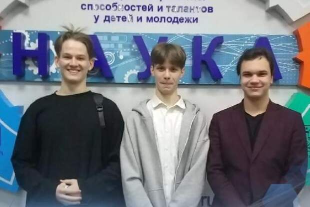 13 старшеклассников Тамбова сегодня состязаются в знаниях китайского и итальянского языков