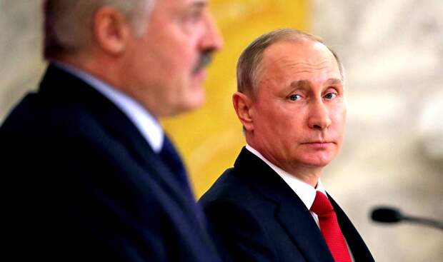 Лукашенко обязан Путину жизнью