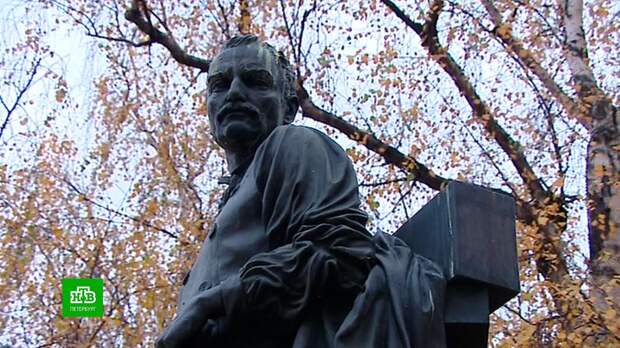 Вандалы украли скульптурную миниатюру с памятника Клодту в Петербурге