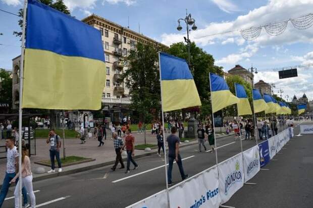 Киевская хунта объявила тотальную украинизацию: «Ни одной русской школы»