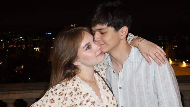 Akmal признался, что готов отказаться от гастролей ради отцовства: видео Super