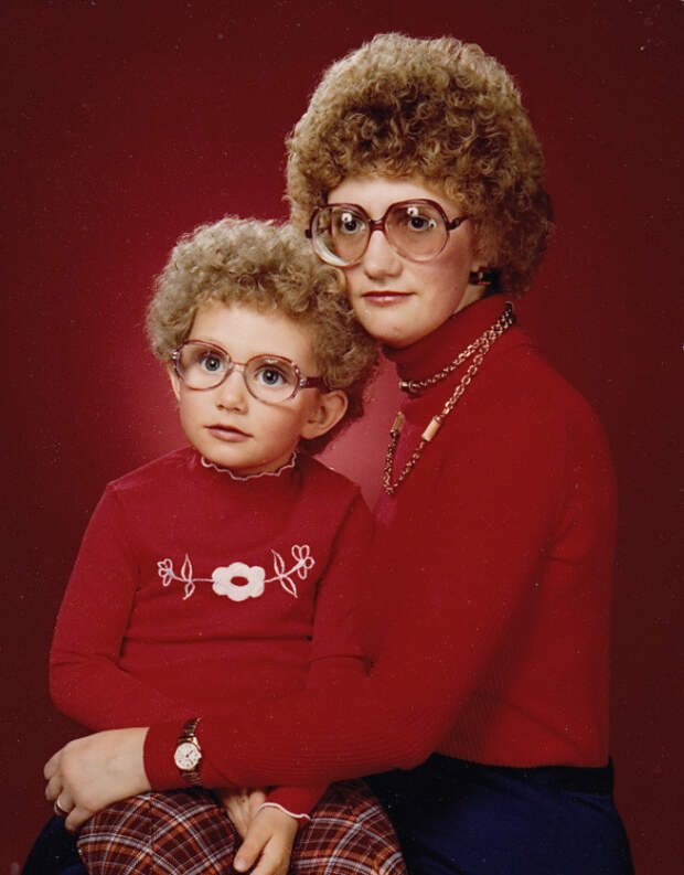 Забавные и нелепые семейные фотографии 1980-х годов