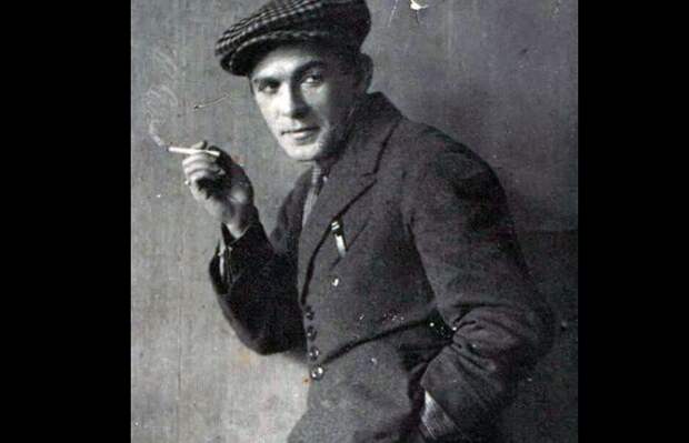 1920-е гг. Лазарь Вайсбейн, более известный как Леонид Утесов