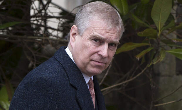 Принца Эндрю исключили из списка участников парада Trooping the Colour