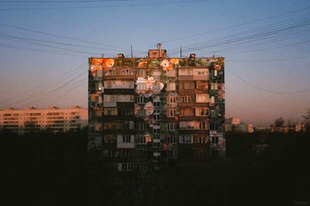 5 необычных фотографий российских панелек, раскрашенных цветами