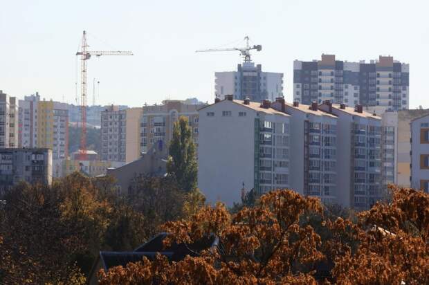 Жилья много не бывает: до 2024 года Крым сдаст в эксплуатацию более 2,6 млн кв. м жилья