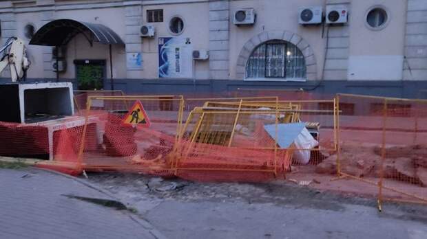 В Ростовской области 20-тысячный город остался без воды в 40-градусную жару