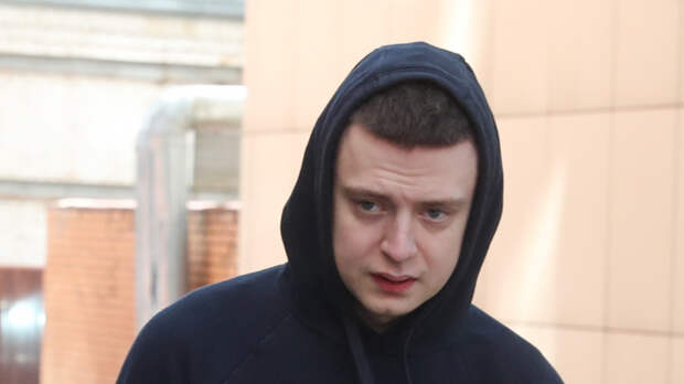 Постановочным оказалось видео с нанесением татуировки годовалому ребенку по заданию блогера Mellstroy