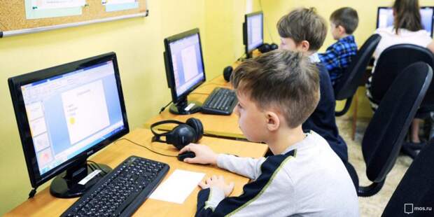 Собянин поручил создать в столичных школах 30 IT-классов в 2019 году. Фото mos.ru