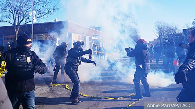 Кровь в Миннеаполисе стала предвыборным подарком демократам