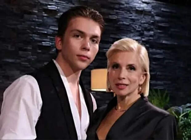 Свиридова показала 22-летнего сына-красавца