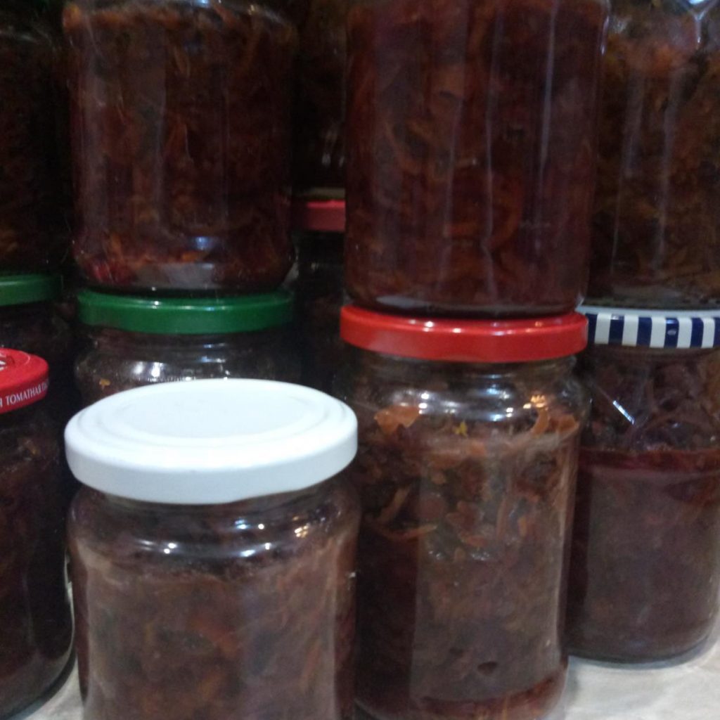 Салат из свеклы с фасолью