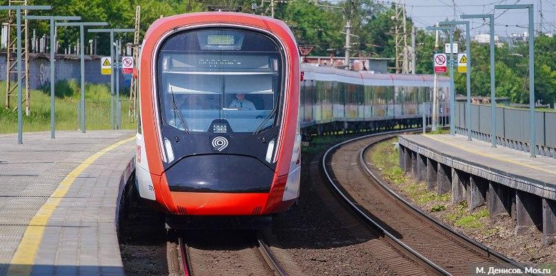 На столичных вокзалах во вторник выявили 147 нарушителей масочного режима