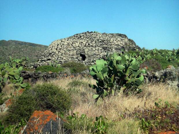 Фото взято с сайта: https://www.cruisebe.com/pantelleria-trapani-italy