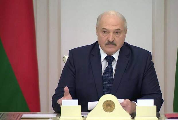 Лукашенко готов отказаться от многовекторности, но лишь при одном условии Лукашенко готов отказаться от многовекторности, но лишь при одном условии