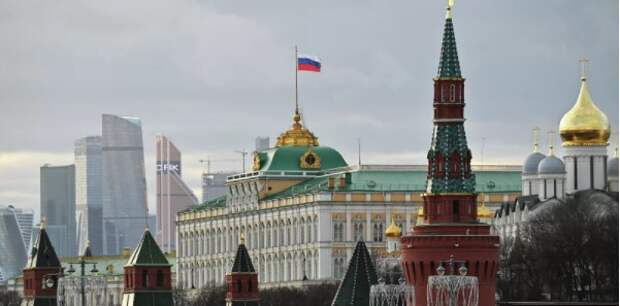 В Кремле прокомментировали введенные в Москве ограничения
