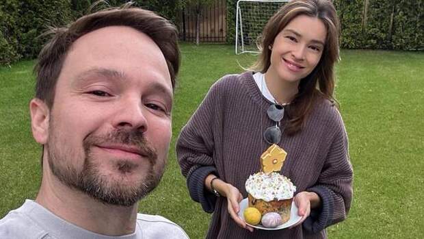 «Я на Агнию похожа»: жена Чадова ответила на сравнения с его бывшей женой