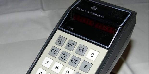 Фотоаппарат Polaroid. Texas Instruments SR-10