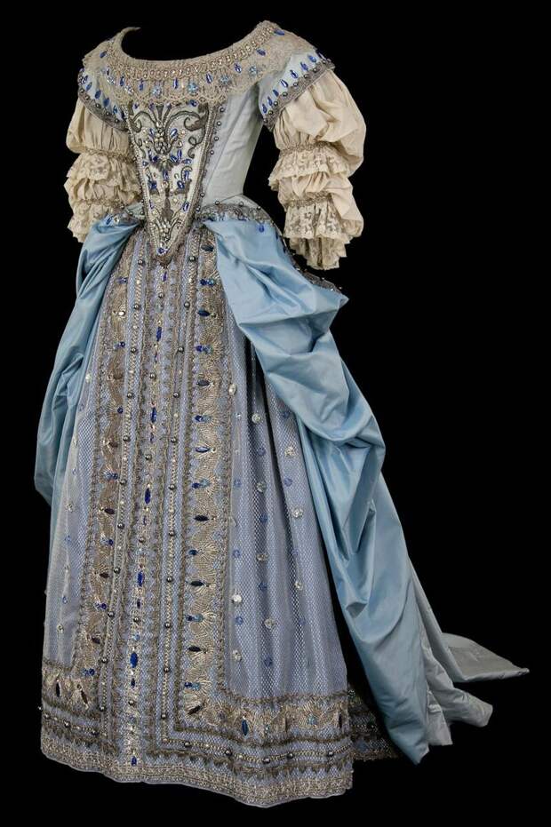 ПЛАТЬЕ БАРОККО: как одевались дамы в 1640-х годах в Европе [Исторические костюмы: все слои]
