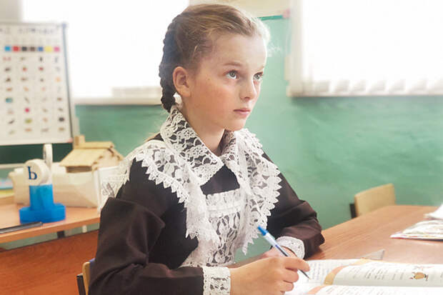 В России нашли школу с одной ученицей и одной учительницей