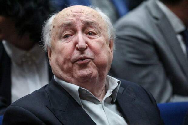 Скончался режиссер Валерий Усков, снявший «Вечный зов»