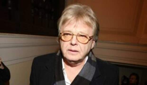 «Неожиданно захотелось блондинку»: Василий Уткин привез проститутку пожилому Юрию Антонову