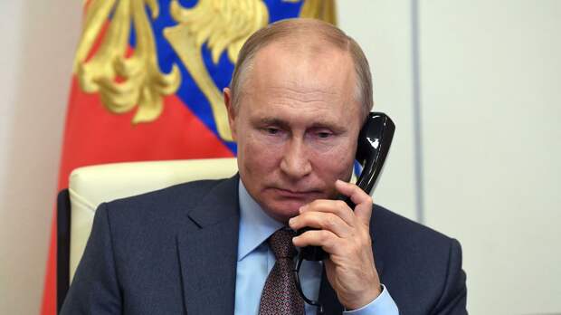 Путин обсудил с президентом Эквадора борьбу с коронавирусом 