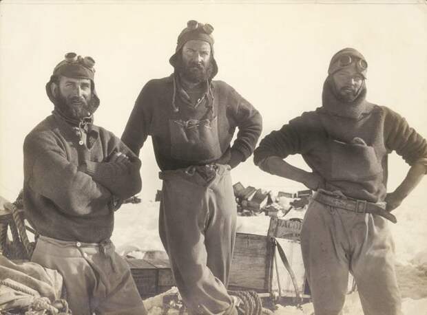 Участники экспедиции Дуглас Моусон, австралия, антарктида, изучение Антарктики, научная экспедиция, полярные исследователи, поход во льдах, фотосвидетельства