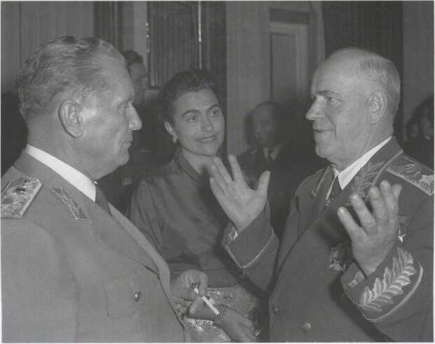 Жуков встречается с Тито в Югославии, 1957 год.