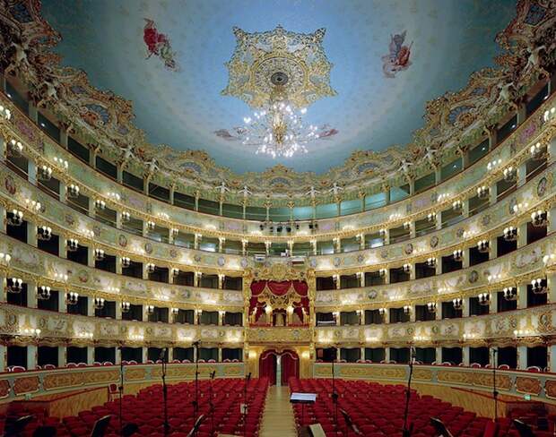 opera_theatre20.jpg