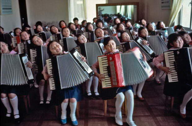 Северная Корея 1980-х годов в фотографиях Hiroji Kubota Северная Корея 1980-х годов в фотографиях Hiroji Kubota