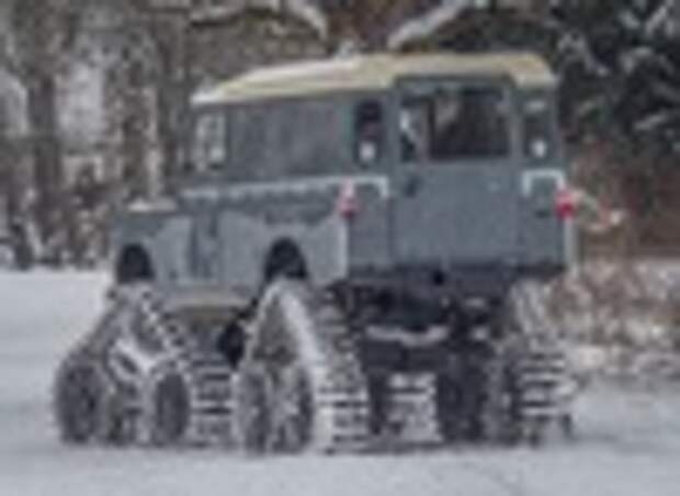 Land Rover с генами гусеницы