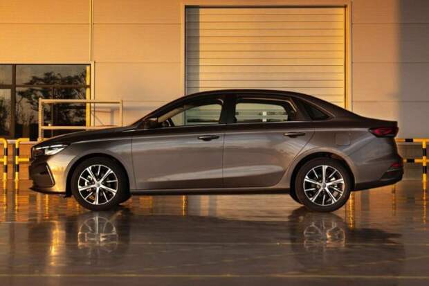 geely-emgrand-китай-распродажа-2021-proauto-07