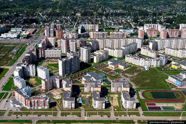Микрорайон новостроек в Рудничном районе города Кемерово.