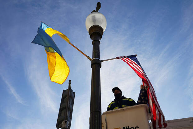 Экс-аналитик ЦРУ Джонсон: Украина исчезнет раньше, чем истечет ее договор с США